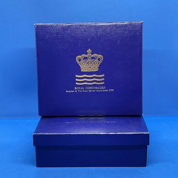 New in Box Vintage Scandinavian Small Candle Holders TWO - Picture 5 of 9